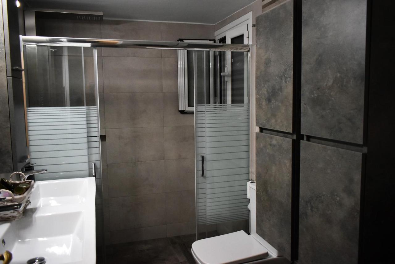High Quality 110Qm 2Br At Simos-Lux-Apartment Athen Eksteriør billede
